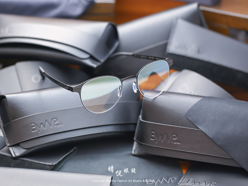 【BYWP 新作入荷】日耳曼的純粹堅毅 德國 BYWP 薄鋼眼鏡 BYA PAXOU MB 92145